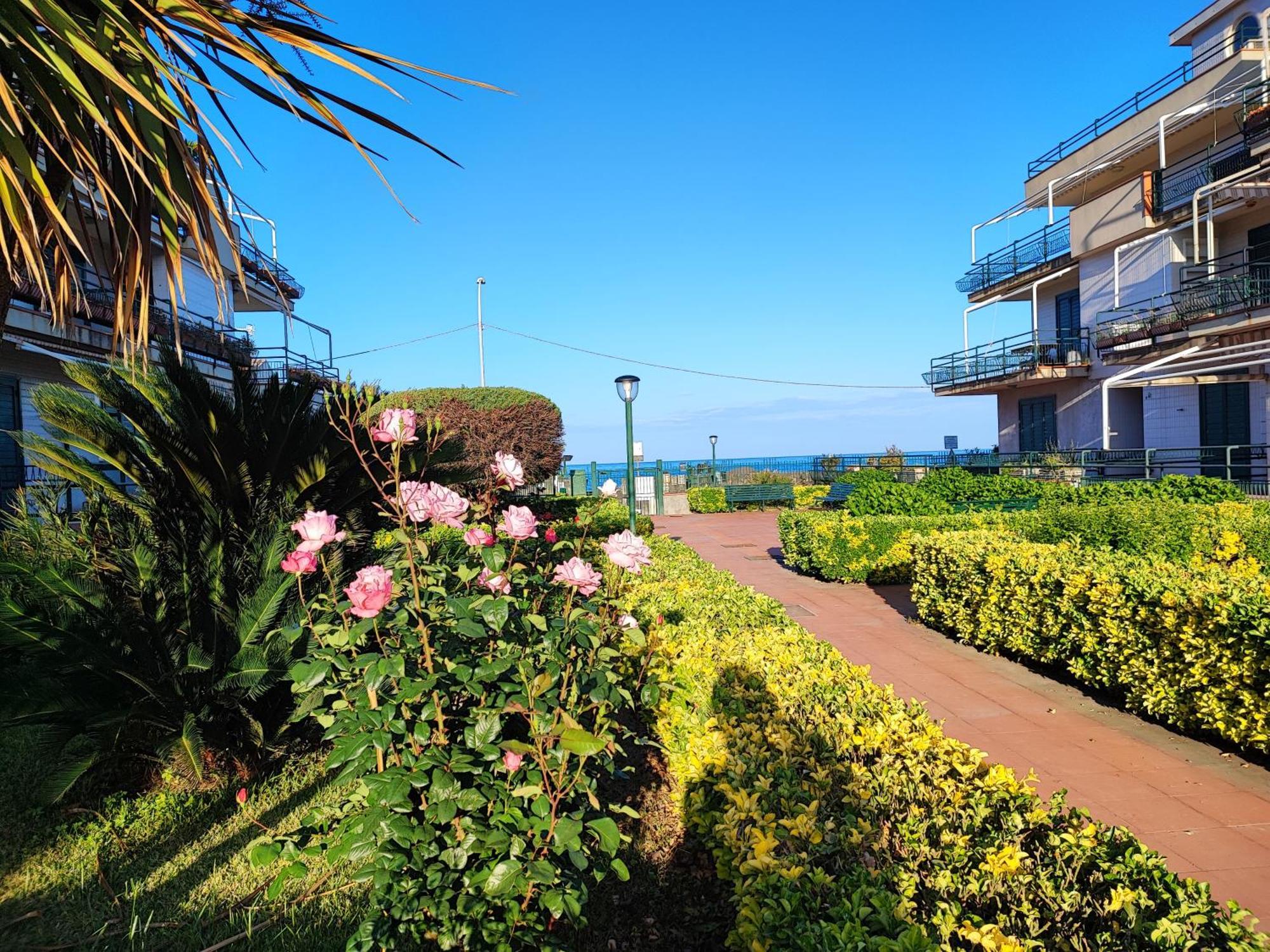 Apartament Sea Garden, Fronte Mare Con Piscina Mascali Zewnętrze zdjęcie